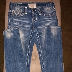 Big Star “Jenae” Skinny Jeans Size 26R